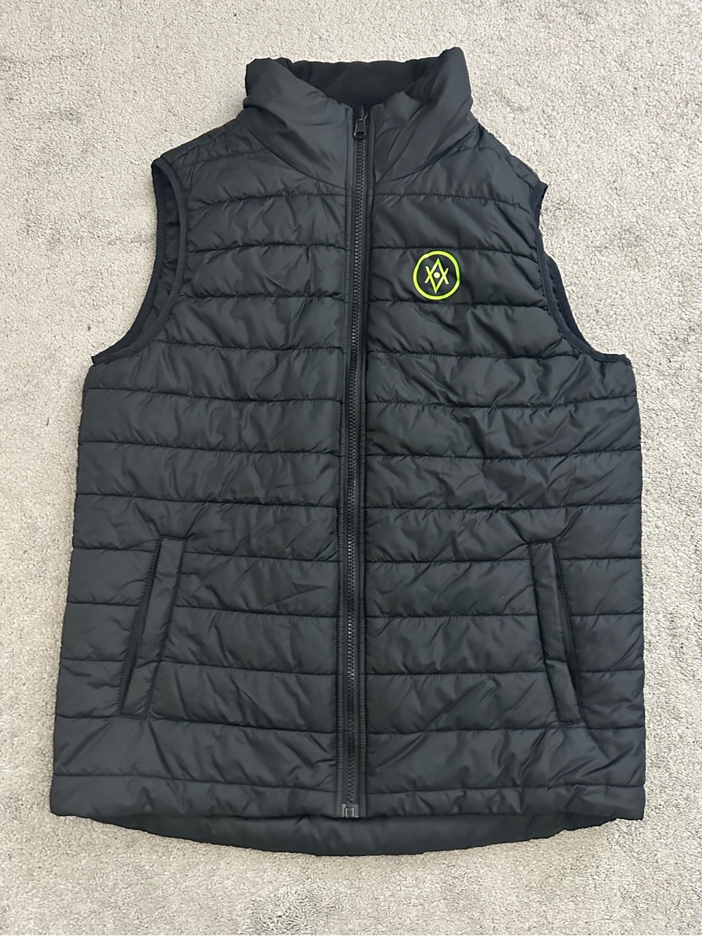 Atlas Ocean Voyages Puffer Vest Insulated Unisex Size XS Black and Green